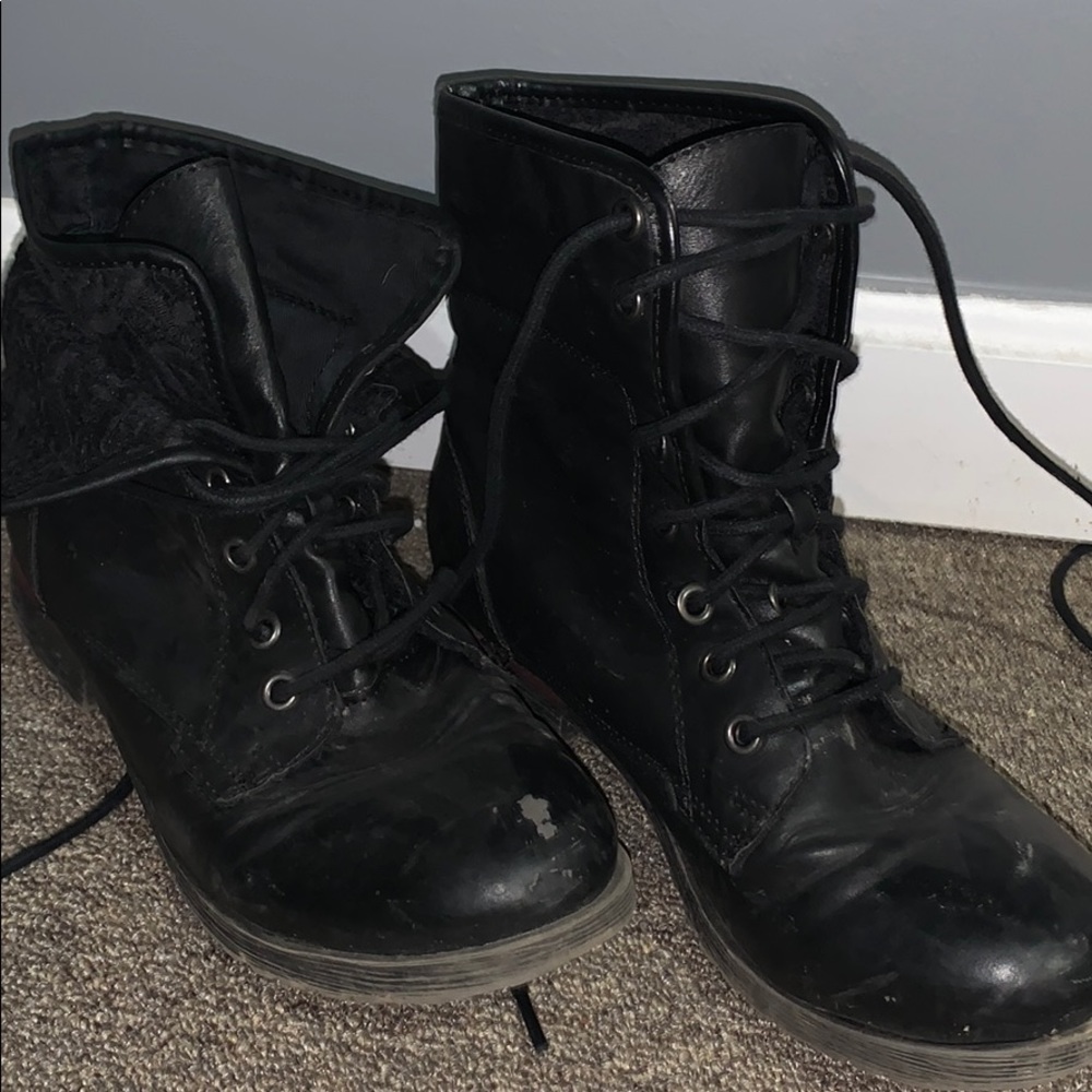 Black boots